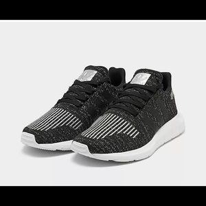 WOMEN'S ADIDAS ORIGINALS SWIFT RUN CASUAL SHOES
